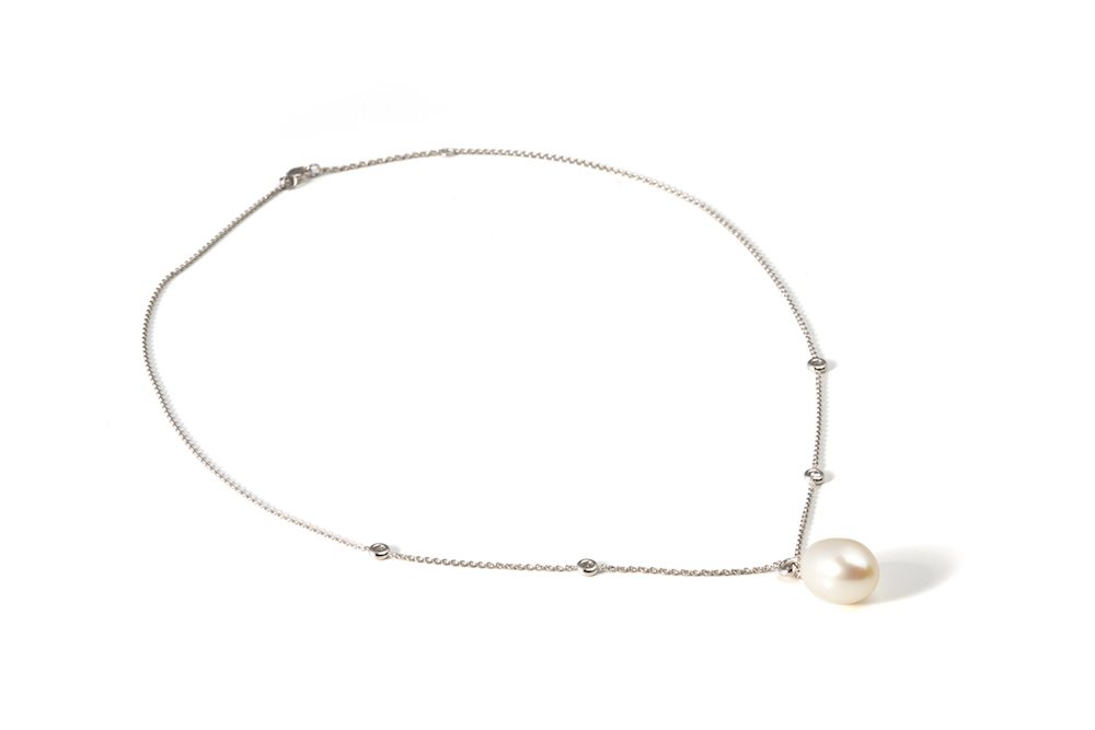 Collier met parels op ketting